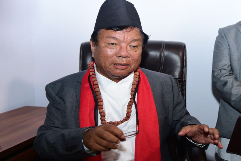 भाषण गर्न र रिबन काट्न नबोलाउनुहोस् : शिक्षामन्त्री पुन