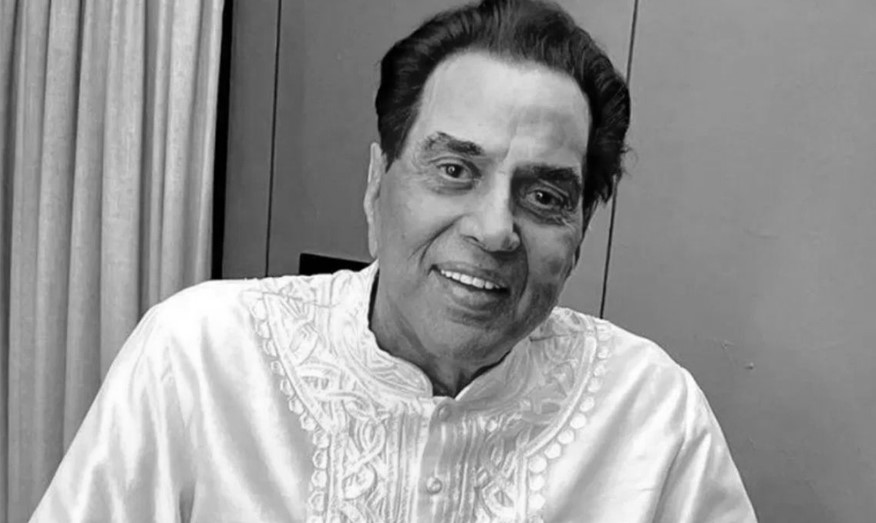 बलिउड अभिनेता धर्मेन्द्रको नि*ध*न