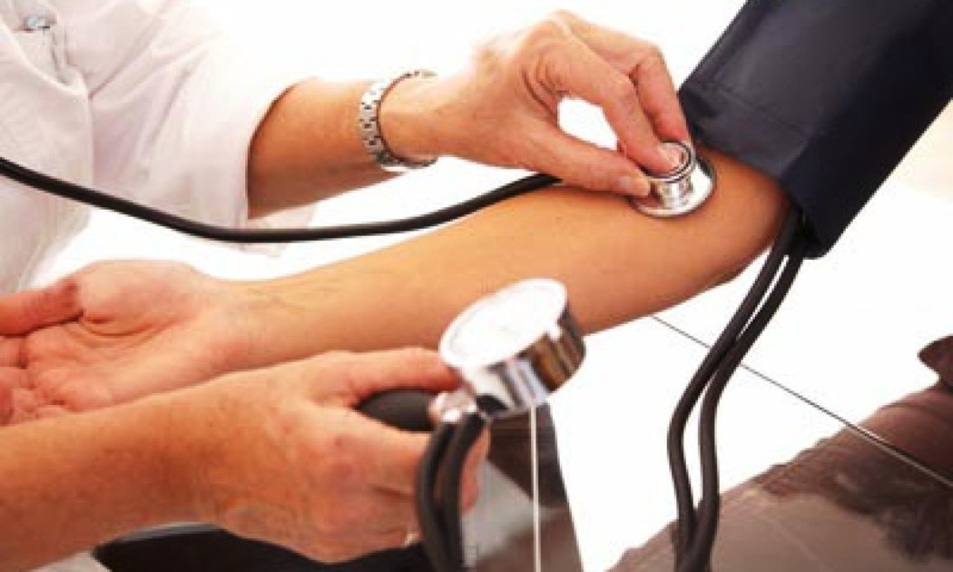 वैदेशिक रोजगारीमा जाने श्रमिकको स्वास्थ्य परीक्षण र शुल्कसम्बन्धी नयाँ मापदण्ड खारेज